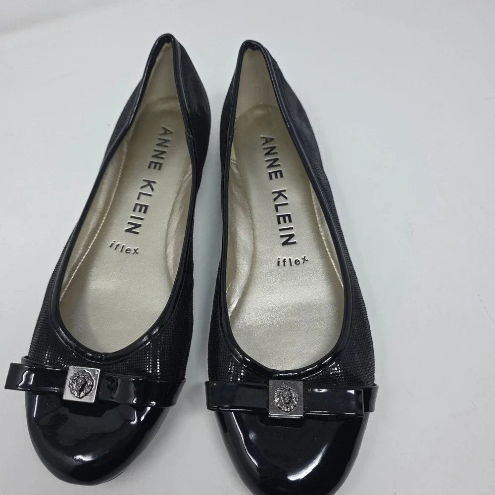 Anne Klein Tarly2 Flats Womens 8M Black Patent Bow iFlex Dress Shoes Ballet